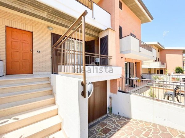 casa indipendente in vendita a Vasto