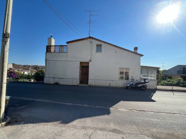 casa indipendente in vendita a Vasto