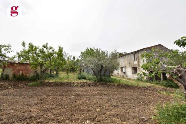 casa indipendente in vendita a Vasto in zona Villa De Nardis