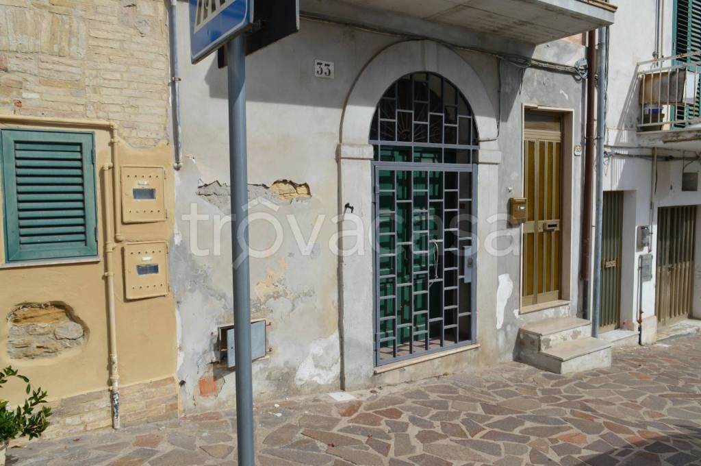 casa indipendente in vendita a Vasto