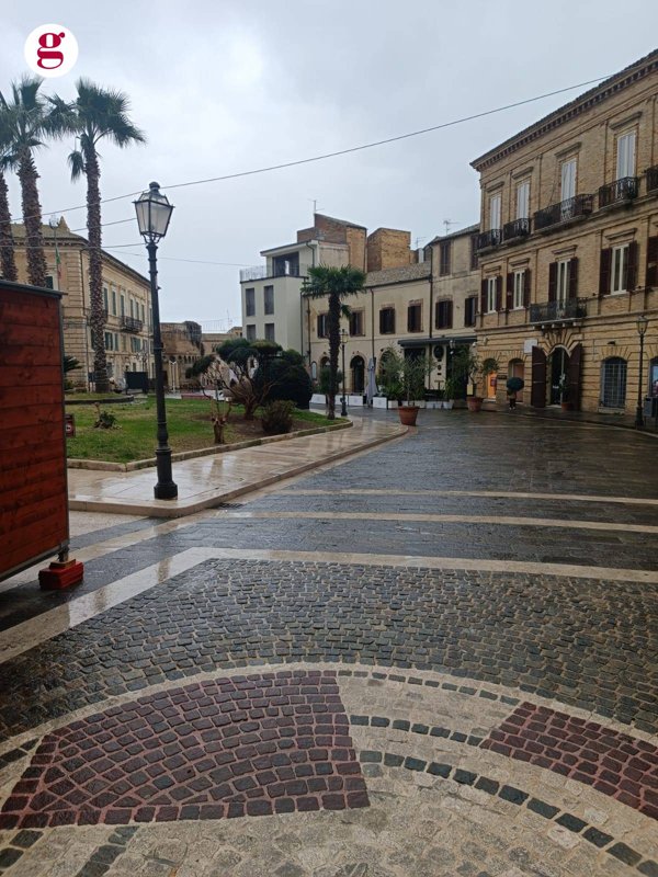 locale commerciale in vendita a Vasto