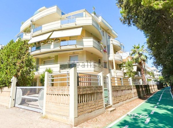appartamento in vendita a Vasto in zona Marina