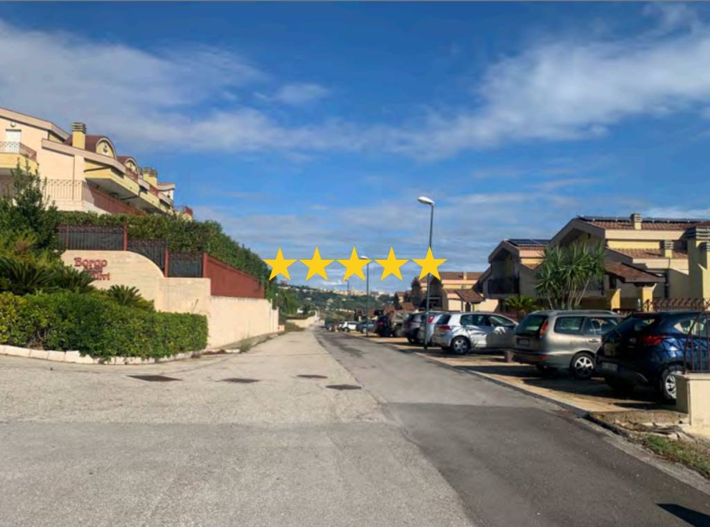 appartamento in vendita a Vasto in zona Montevecchio