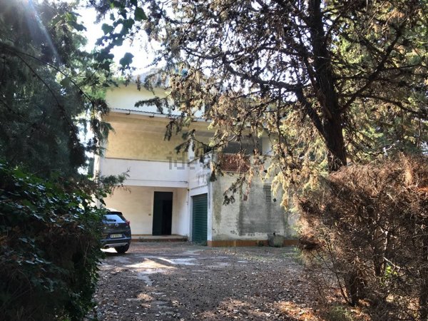 casa indipendente in vendita a Vasto in zona San Tommaso