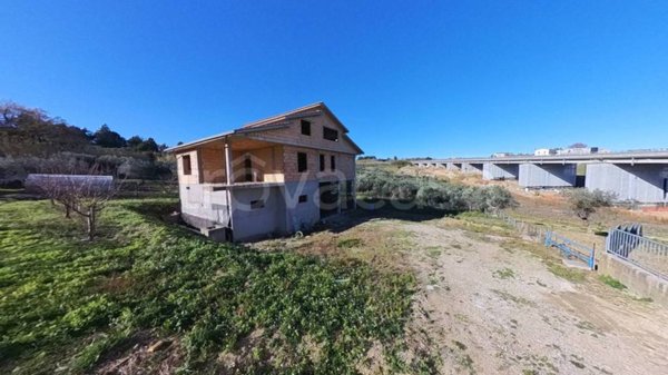 casa indipendente in vendita a Vasto