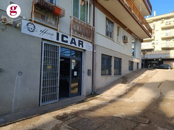 negozio in vendita a Vasto
