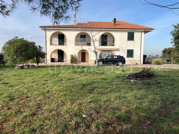 casa indipendente in vendita a Vasto in zona San Lorenzo