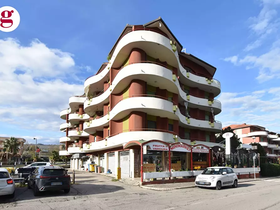 appartamento in vendita a Vasto in zona Marina