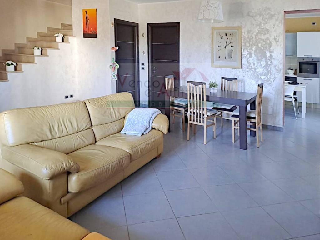 casa indipendente in vendita a Vasto