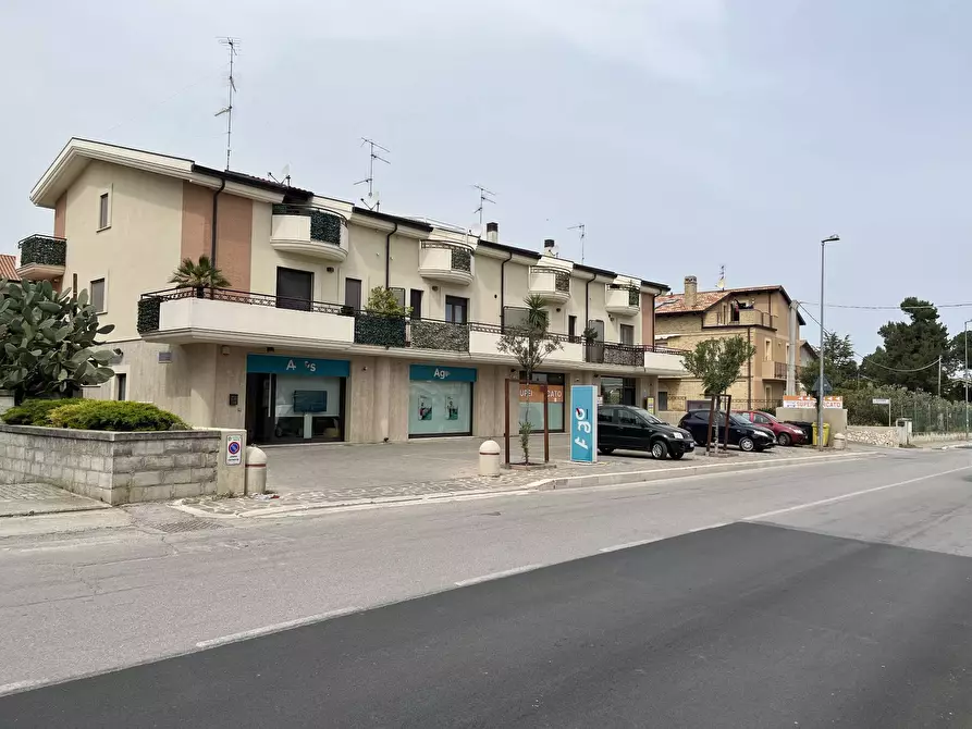 locale commerciale in vendita a Vasto in zona Incoronata