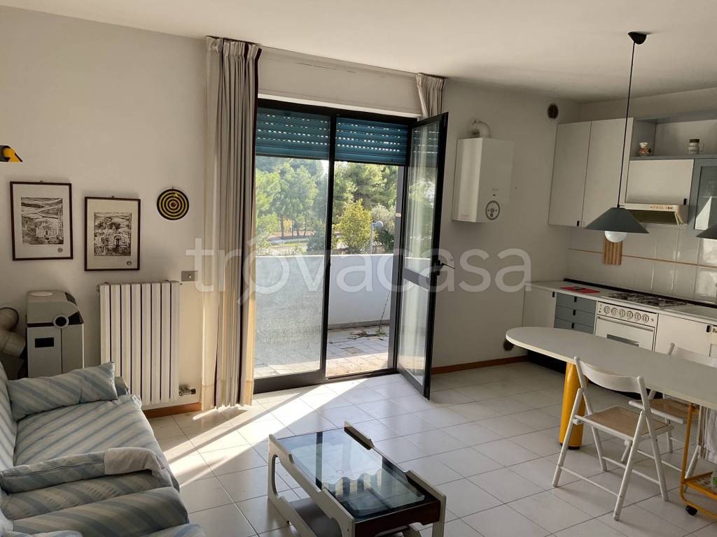 appartamento in vendita a Vasto in zona Marina