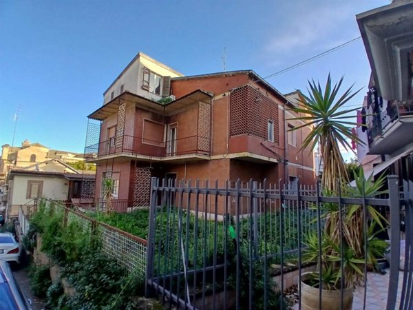 casa indipendente in vendita a Vasto