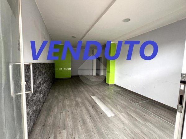 locale commerciale in vendita a Vasto