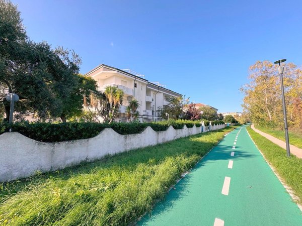 appartamento in vendita a Vasto in zona Marina