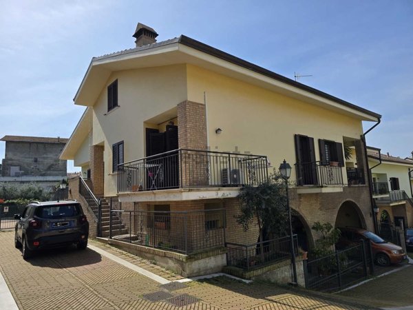 casa indipendente in vendita a Vasto in zona Incoronata