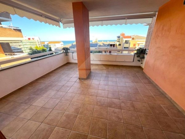 appartamento in vendita a Vasto in zona Marina