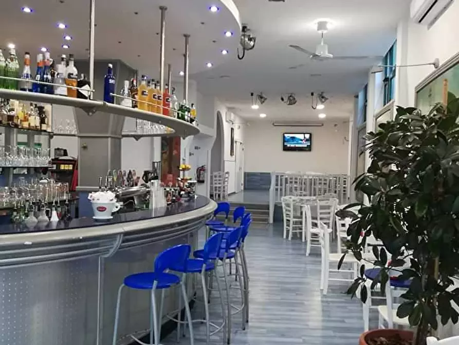 negozio in vendita a Vasto in zona Marina