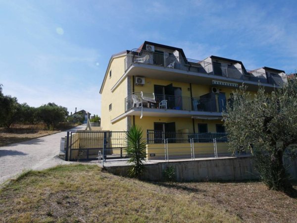 appartamento in vendita a Vasto in zona Marina