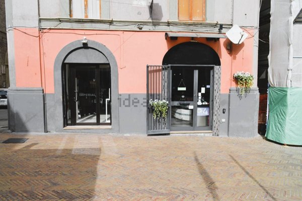 locale commerciale in vendita a Vasto
