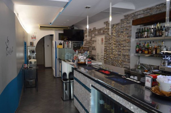 locale commerciale in vendita a Vasto