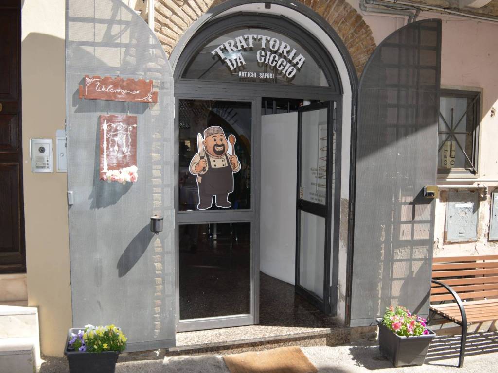 negozio in vendita a Vasto
