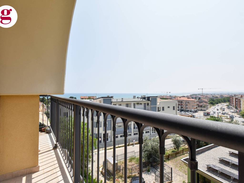 appartamento in vendita a Vasto in zona Marina