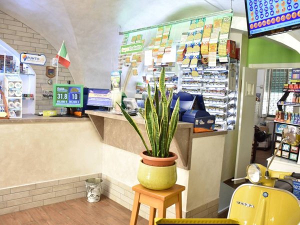 negozio in vendita a Vasto
