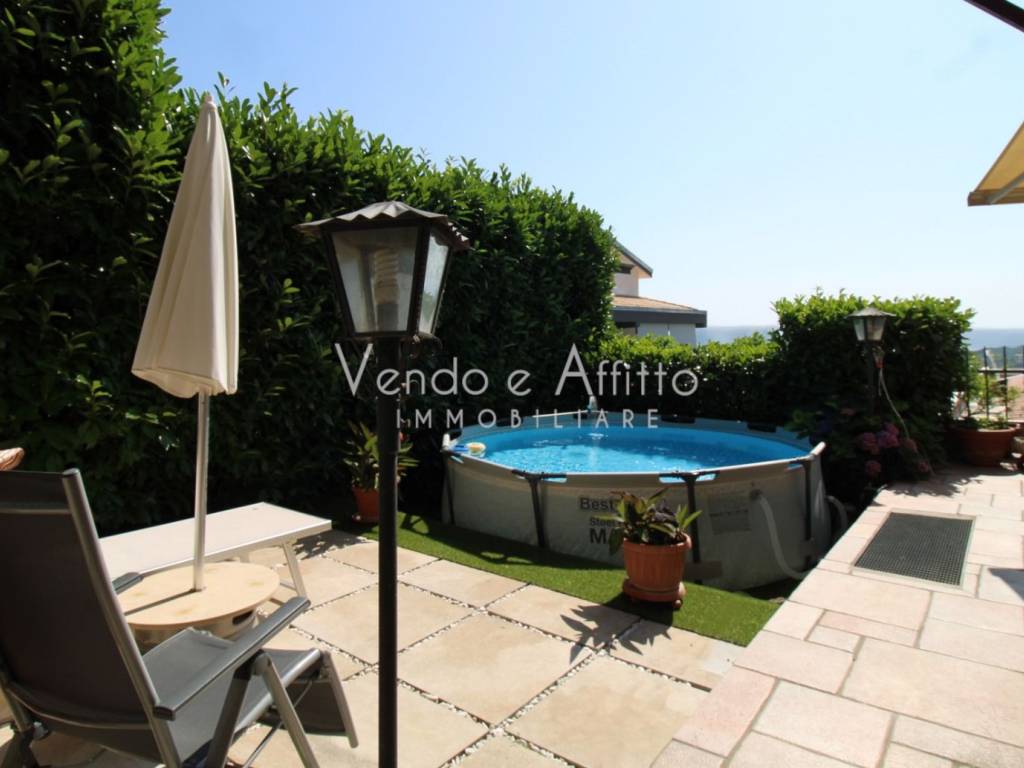 casa indipendente in vendita a Vasto