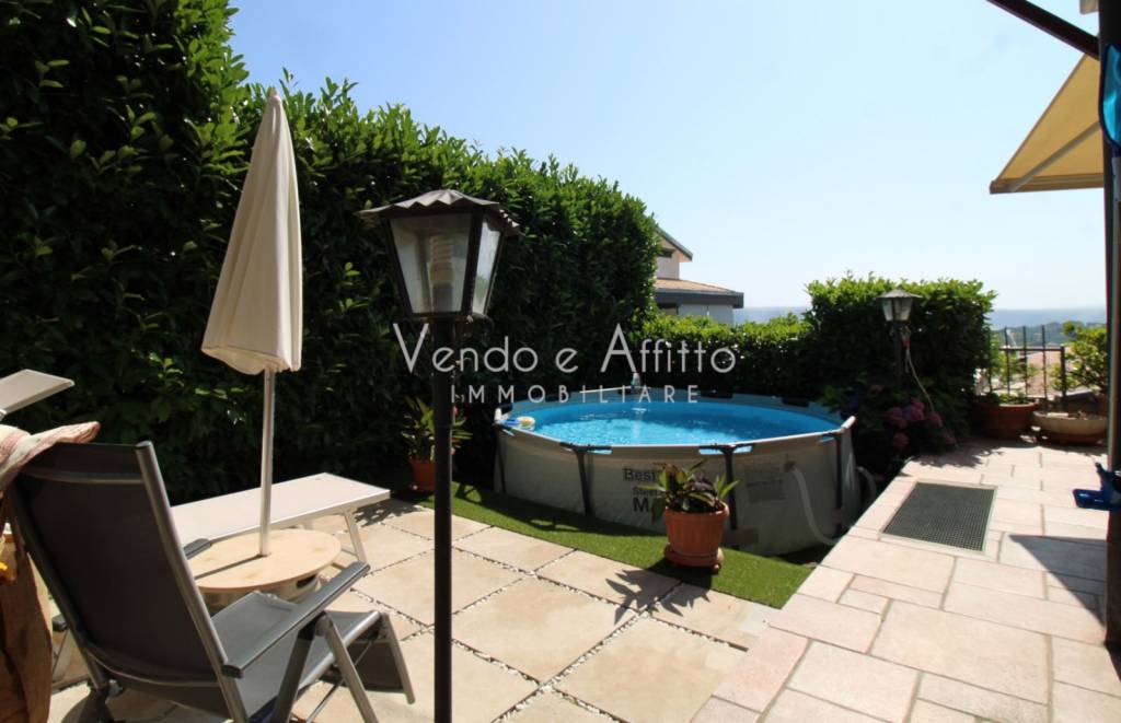 casa indipendente in vendita a Vasto