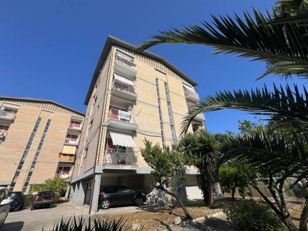 appartamento in vendita a Vasto in zona Marina