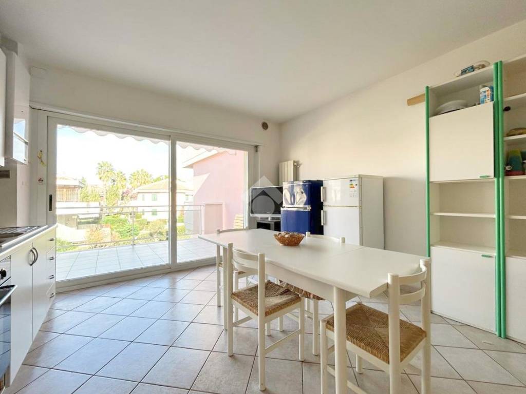 appartamento in vendita a Vasto in zona Marina