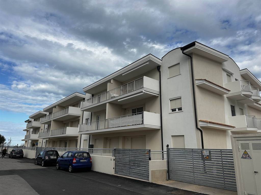 appartamento in vendita a Vasto in zona Marina