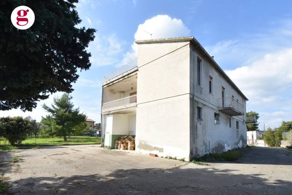 casa indipendente in vendita a Vasto