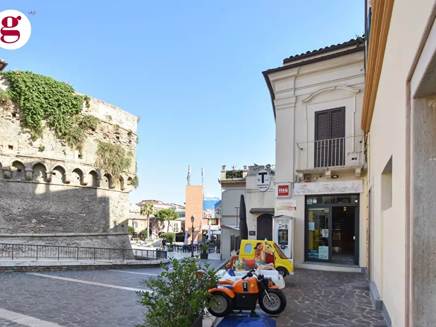 negozio in vendita a Vasto
