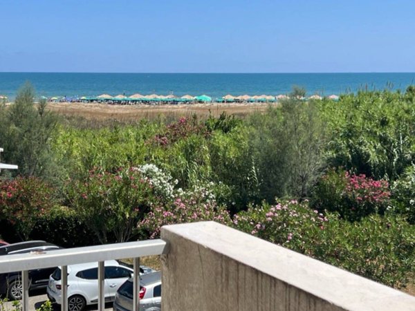 appartamento in vendita a Vasto in zona Marina