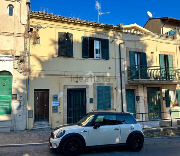 casa indipendente in vendita a Vasto