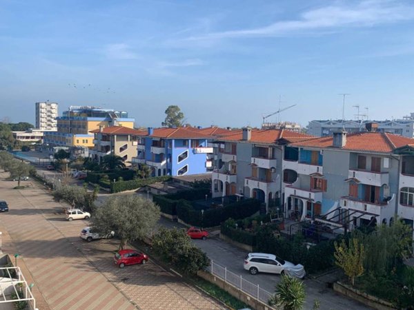appartamento in vendita a Vasto in zona Marina