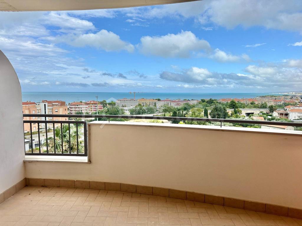 appartamento in vendita a Vasto in zona Marina