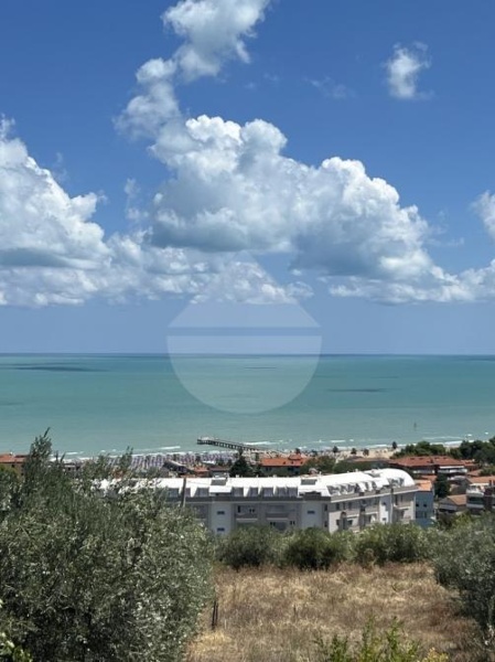 appartamento in vendita a Vasto in zona Marina