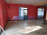 locale commerciale in vendita a Vasto