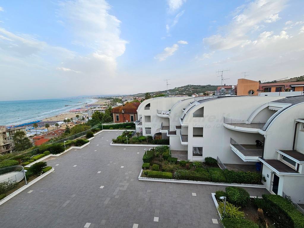 appartamento in vendita a Vasto in zona Marina