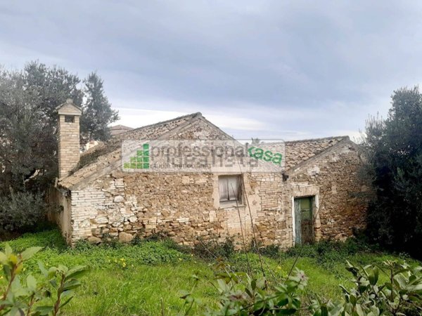 casa indipendente in vendita a Vasto in zona Marina