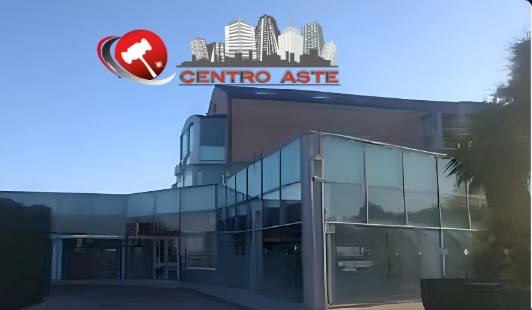locale commerciale in vendita a Vasto