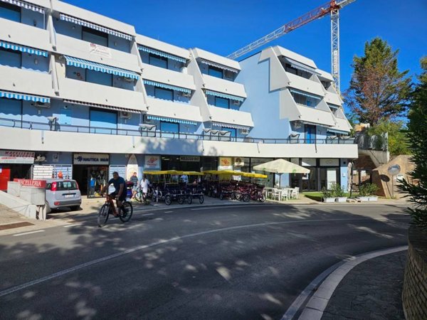 negozio in vendita a Vasto in zona Marina