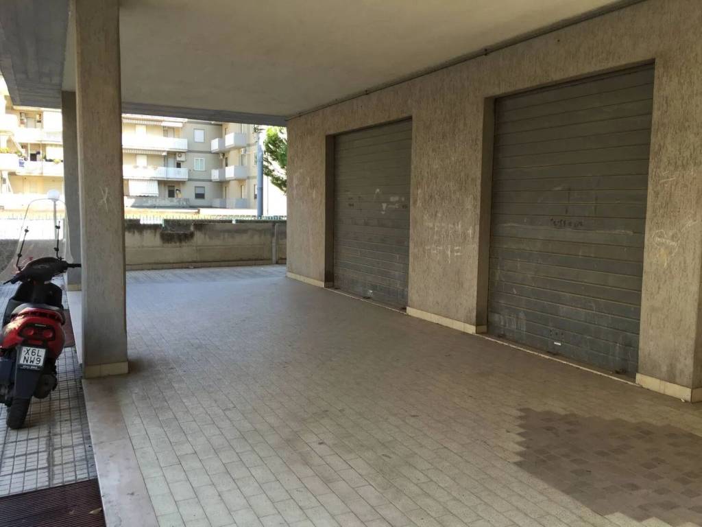 negozio in vendita a Vasto in zona Pagliarelli