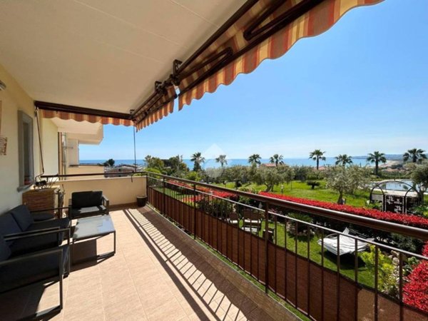 appartamento in vendita a Vasto in zona Marina