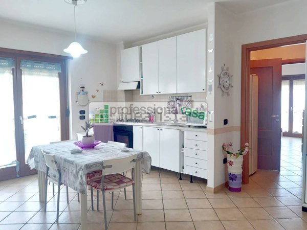 appartamento in vendita a Vasto in zona Marina