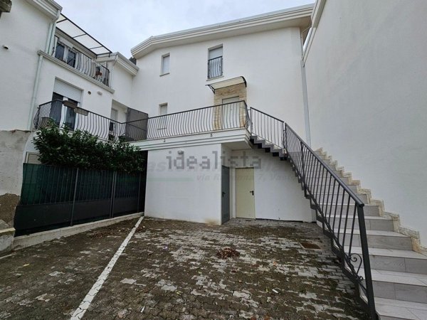 appartamento in vendita a Vasto in zona Incoronata