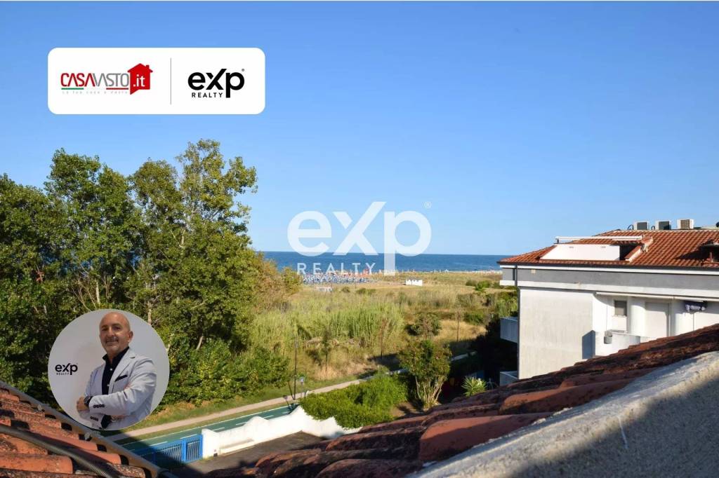 appartamento in vendita a Vasto in zona Marina