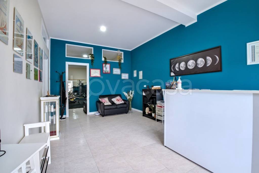 negozio in vendita a Vasto in zona Incoronata